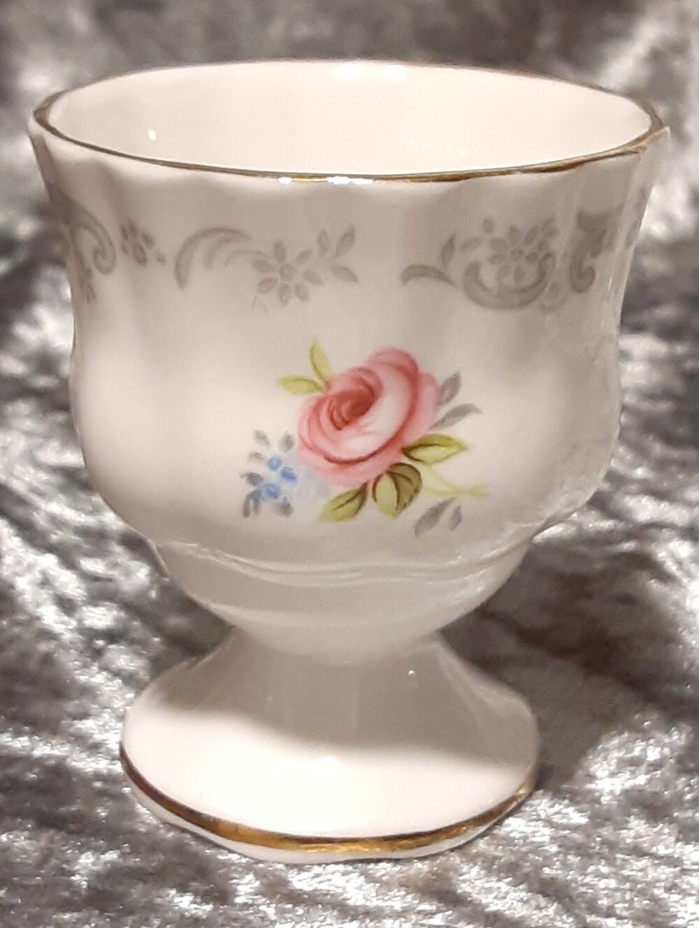 Royal Albert Tranquillity Egg Cup England Fine Bone China Tranquility